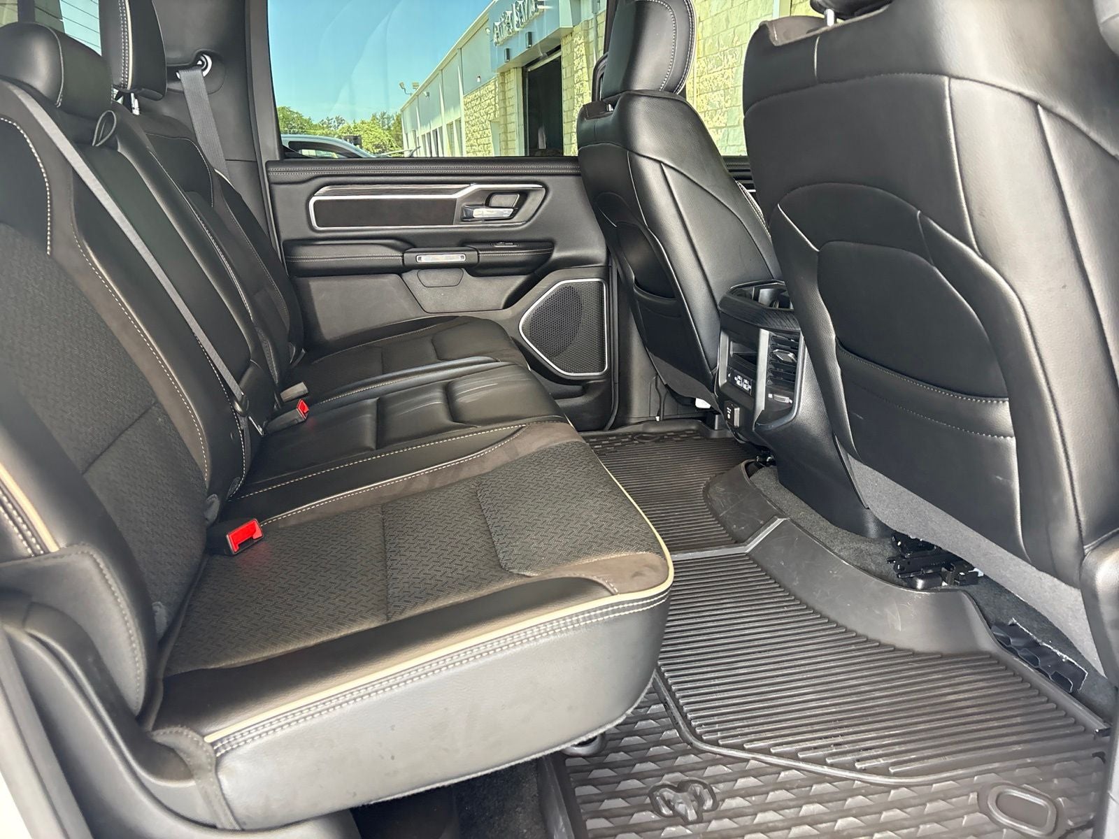 2024 RAM Ram 1500 Laramie Crew Cab 4x4 5'7' Box