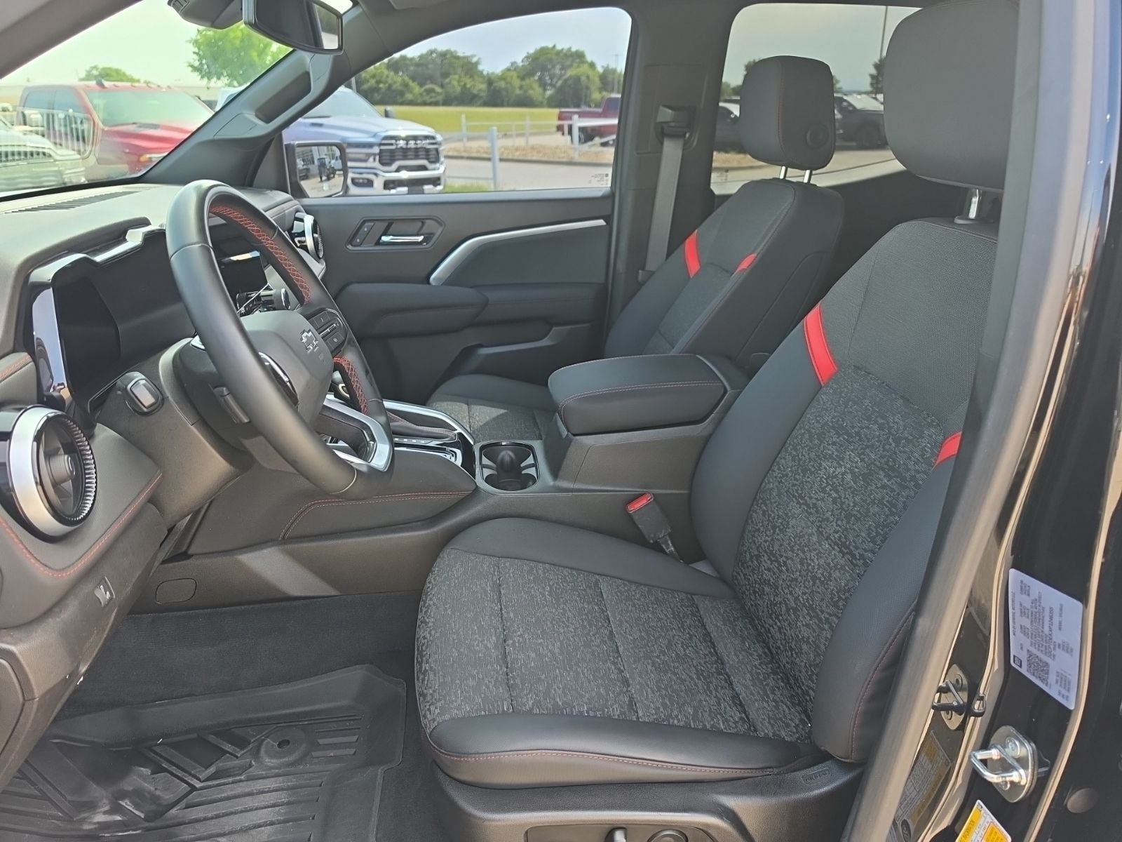 2023 Chevrolet Colorado 4WD Crew Cab Short Box Z71