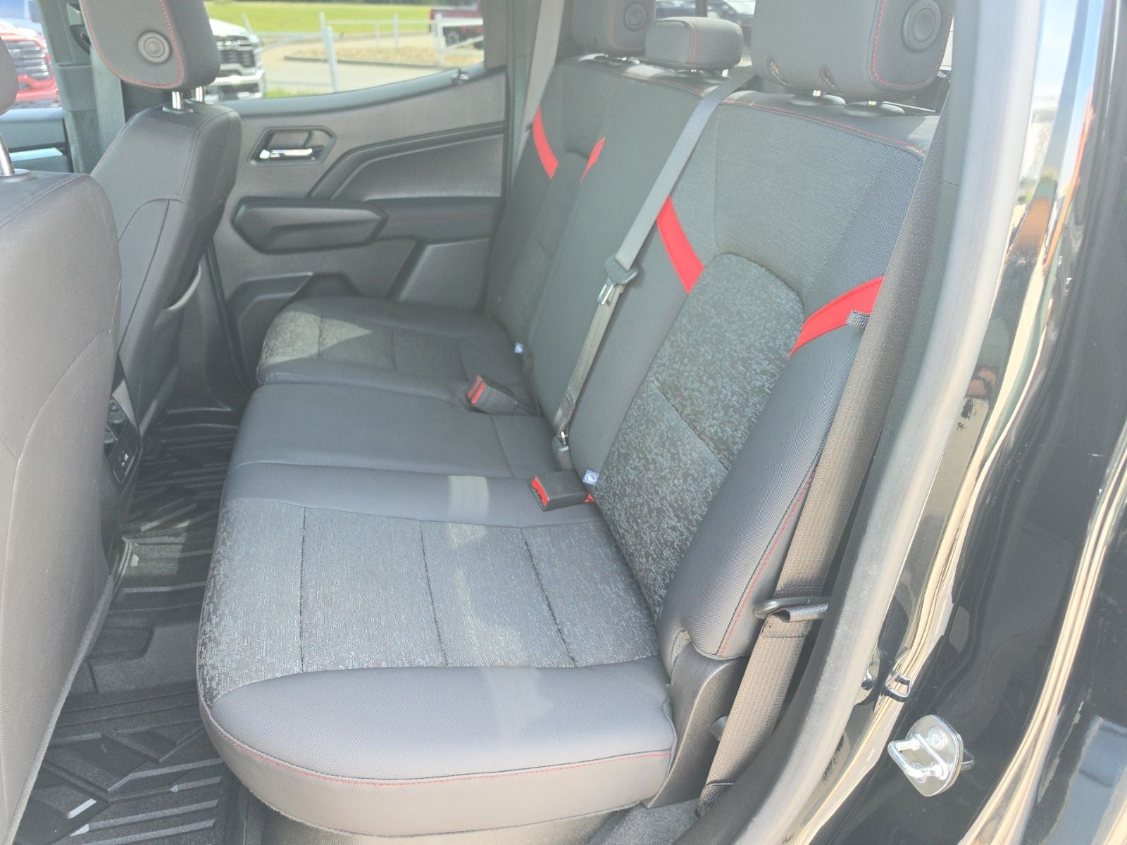 2023 Chevrolet Colorado 4WD Crew Cab Short Box Z71