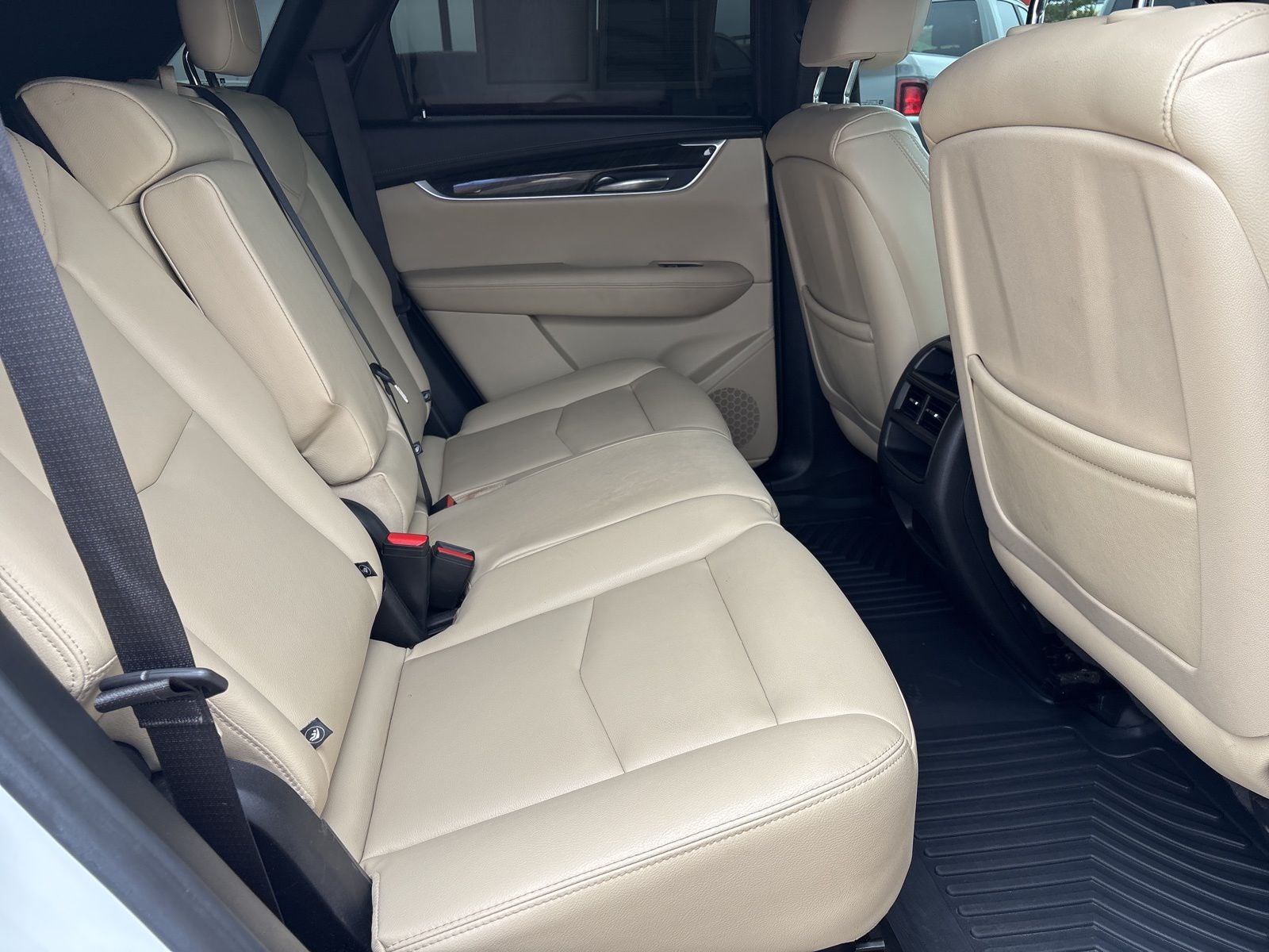2018 Cadillac XT5 Standard