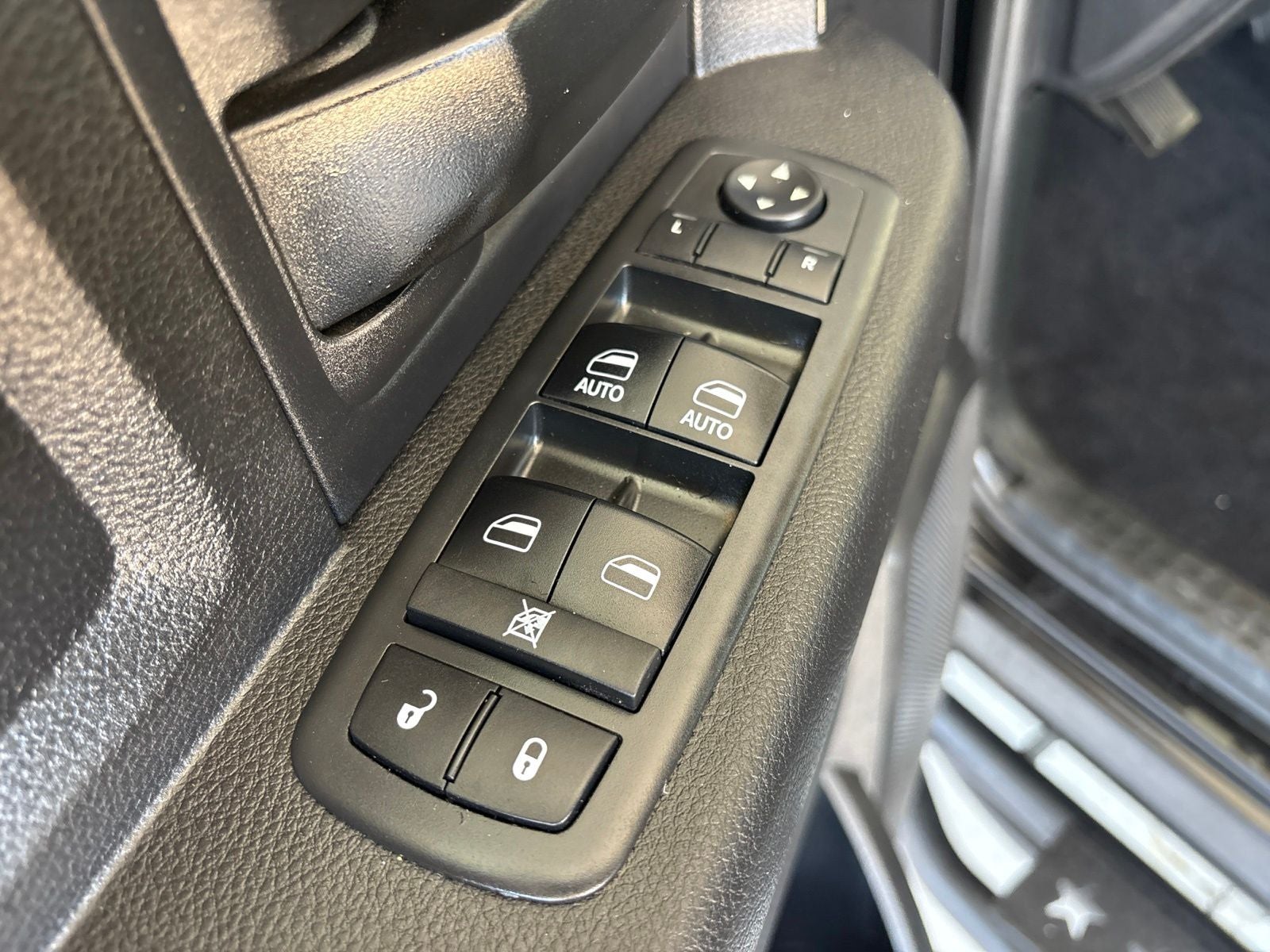 2018 RAM Ram 2500 Tradesman Crew Cab 4x4 6'4' Box
