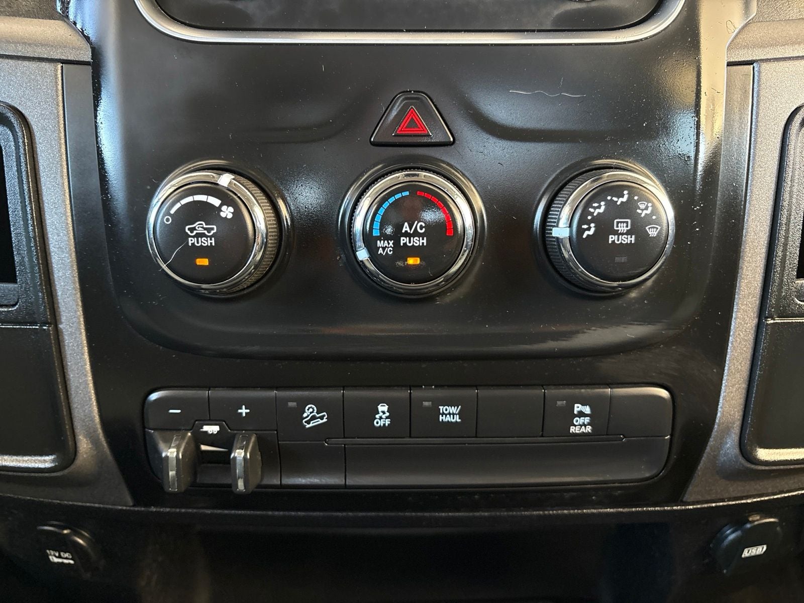 2018 RAM Ram 2500 Tradesman Crew Cab 4x4 6'4' Box