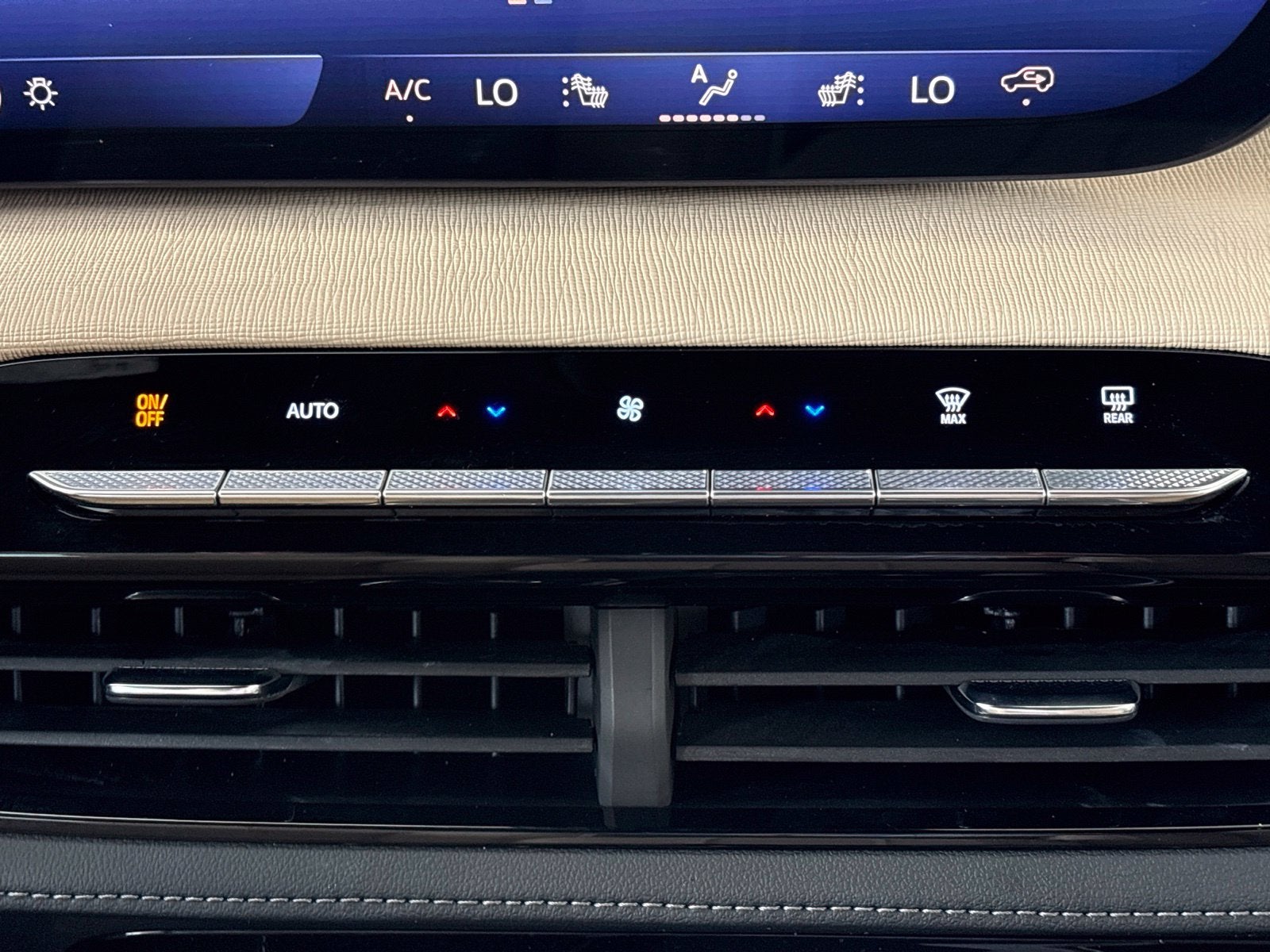 2025 Buick Enclave Preferred FWD