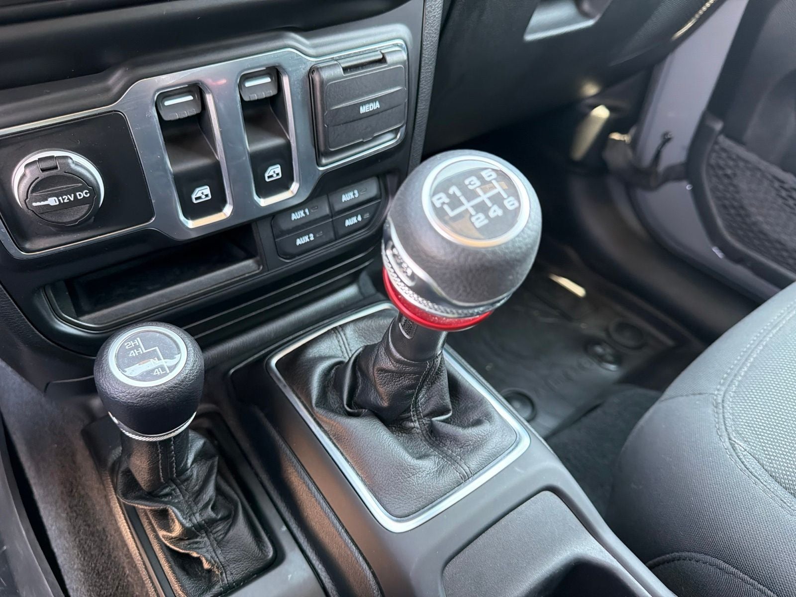 2023 Jeep Wrangler 2-Door Willys 4x4