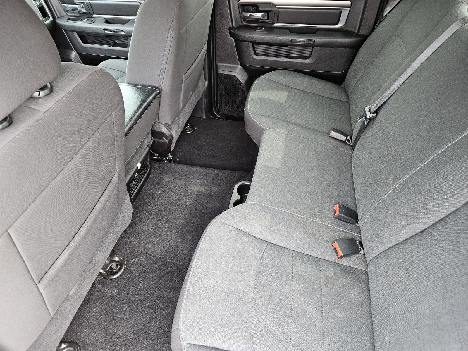 2024 RAM 1500 Classic Warlock Crew Cab 4x4 5'7' Box