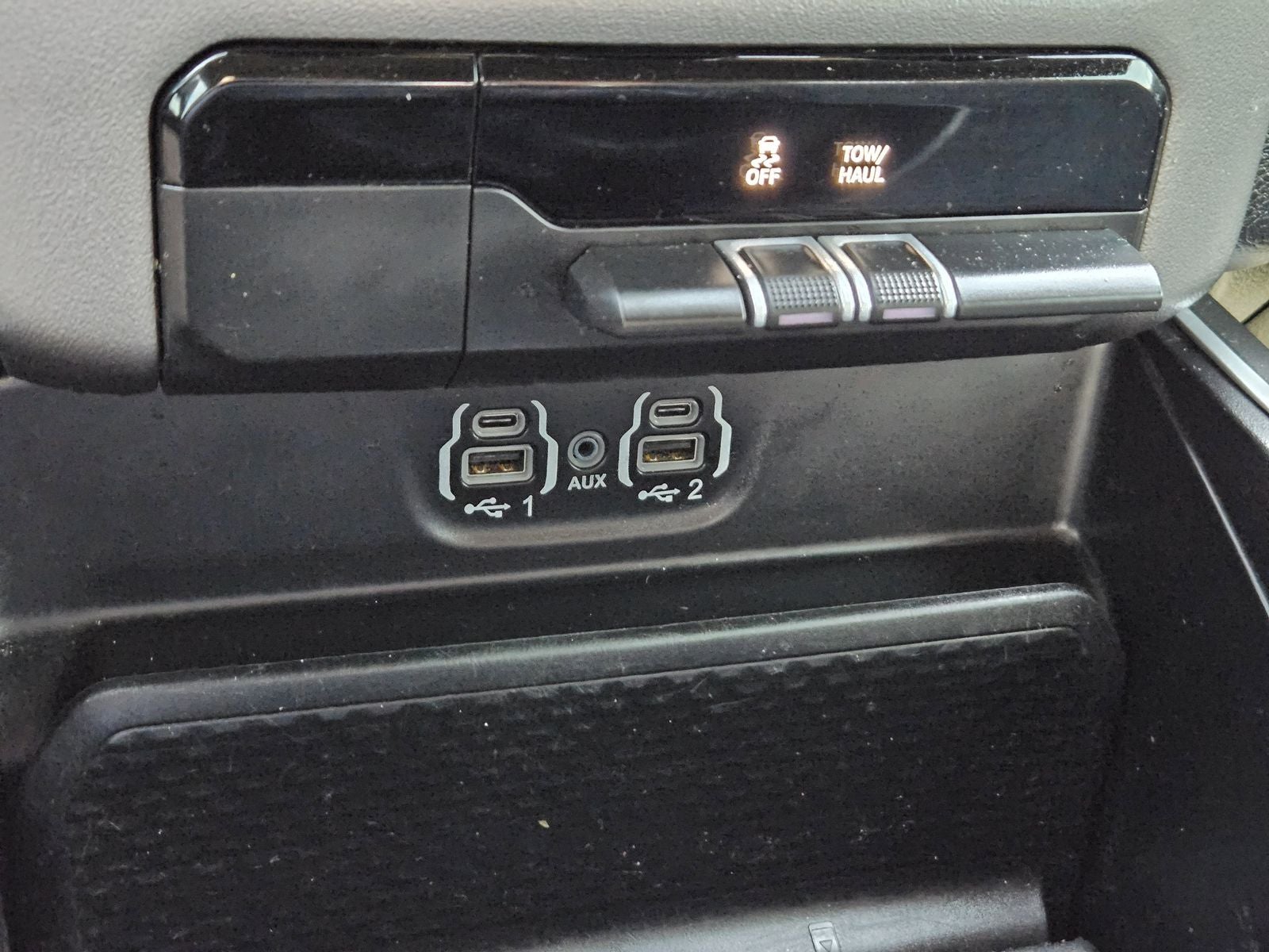 2022 RAM Ram 1500 Lone Star Crew Cab 4x2 5'7' Box