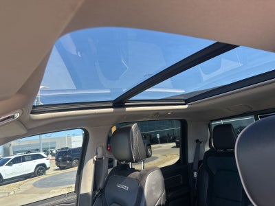 2022 RAM Ram 1500 Laramie Crew Cab 4x2 5'7' Box