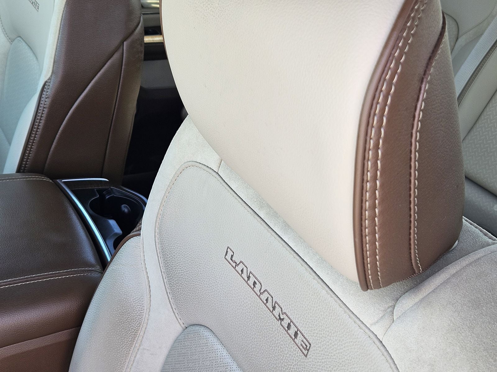 2021 RAM Ram 1500 Laramie Crew Cab 4x2 5'7' Box