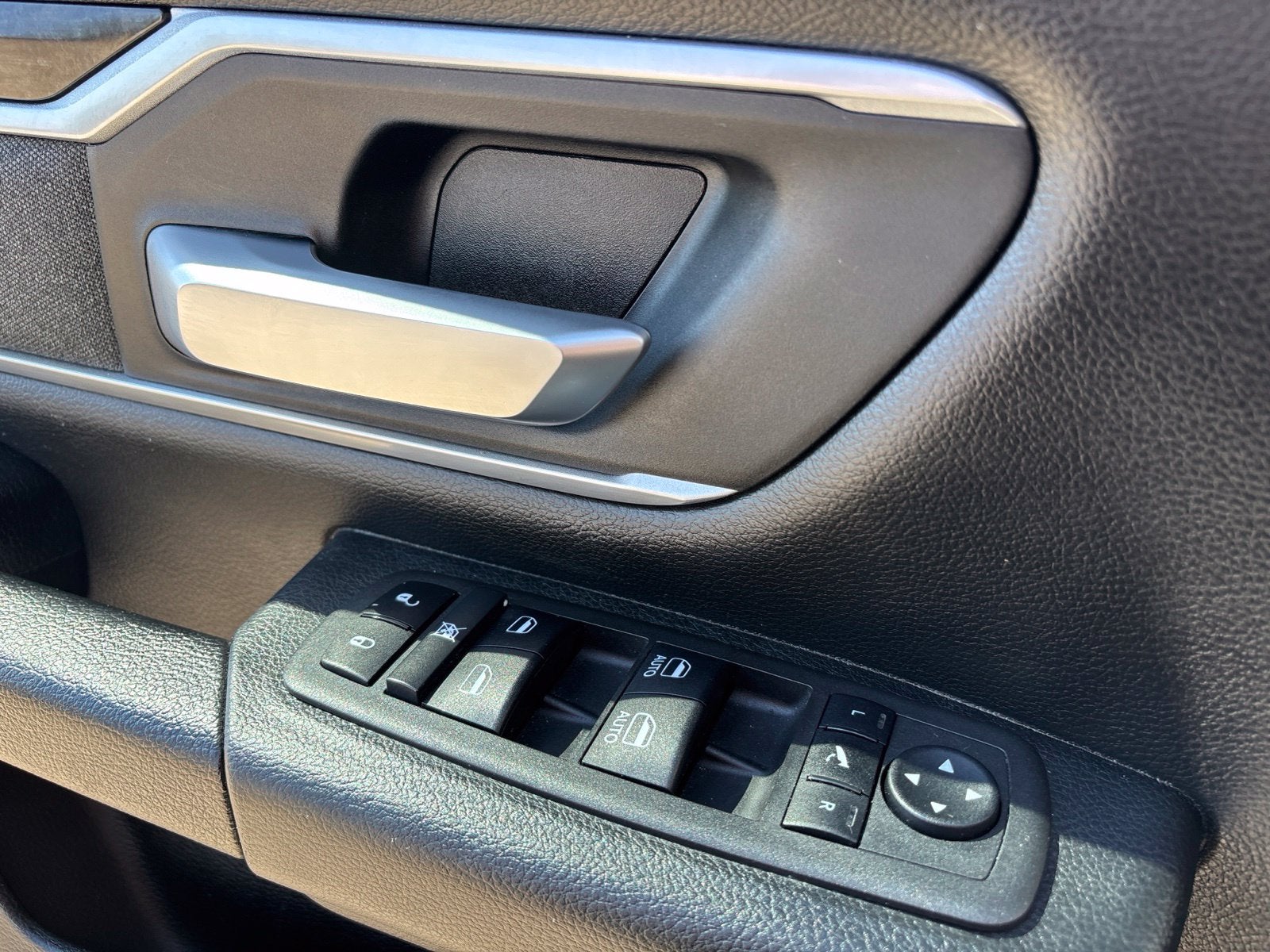 2022 RAM Ram 1500 Big Horn Crew Cab 4x4 5'7' Box