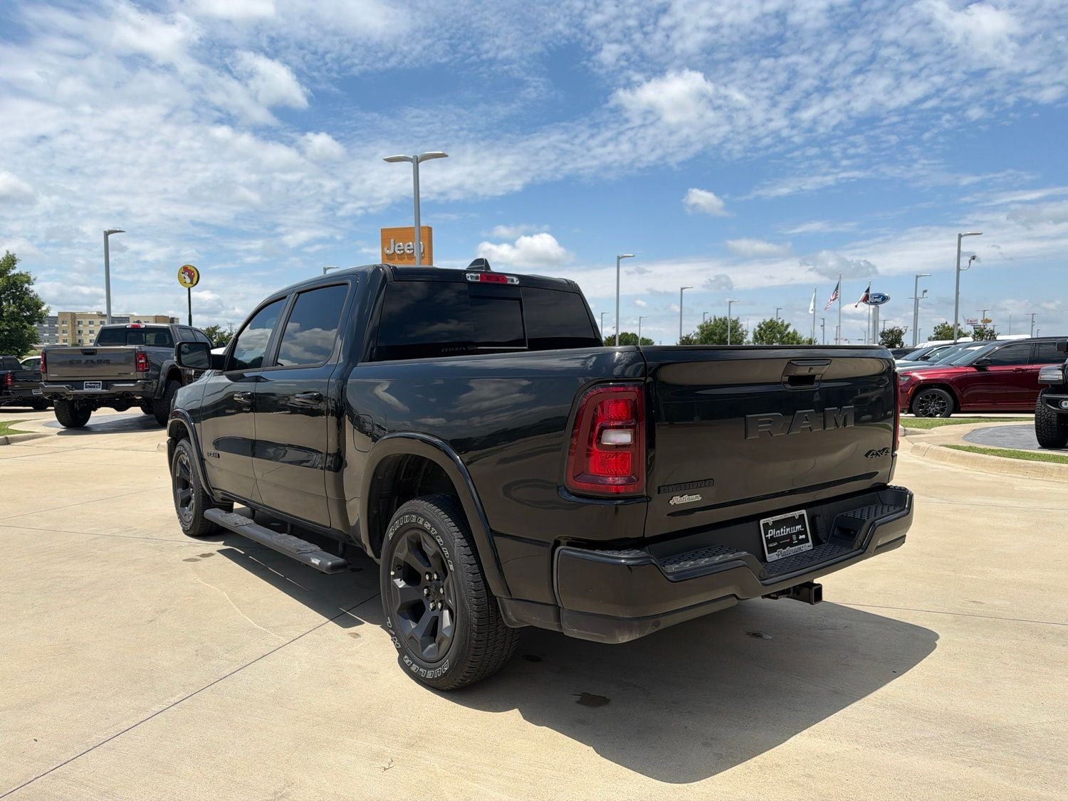 2025 RAM Ram 1500 Big Horn Crew Cab 4x4 5'7' Box