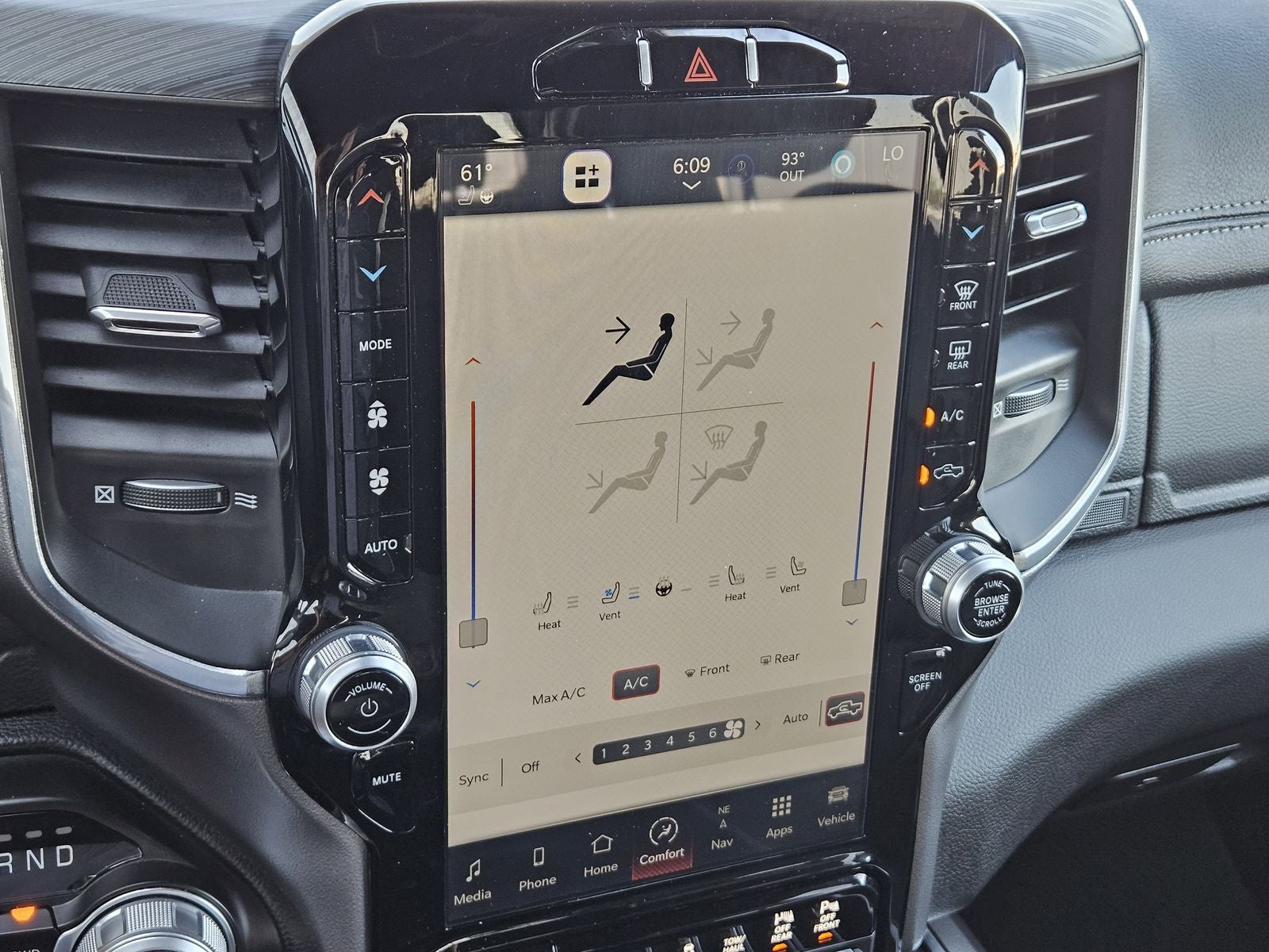 2023 RAM Ram 1500 Laramie Crew Cab 4x4 5'7' Box