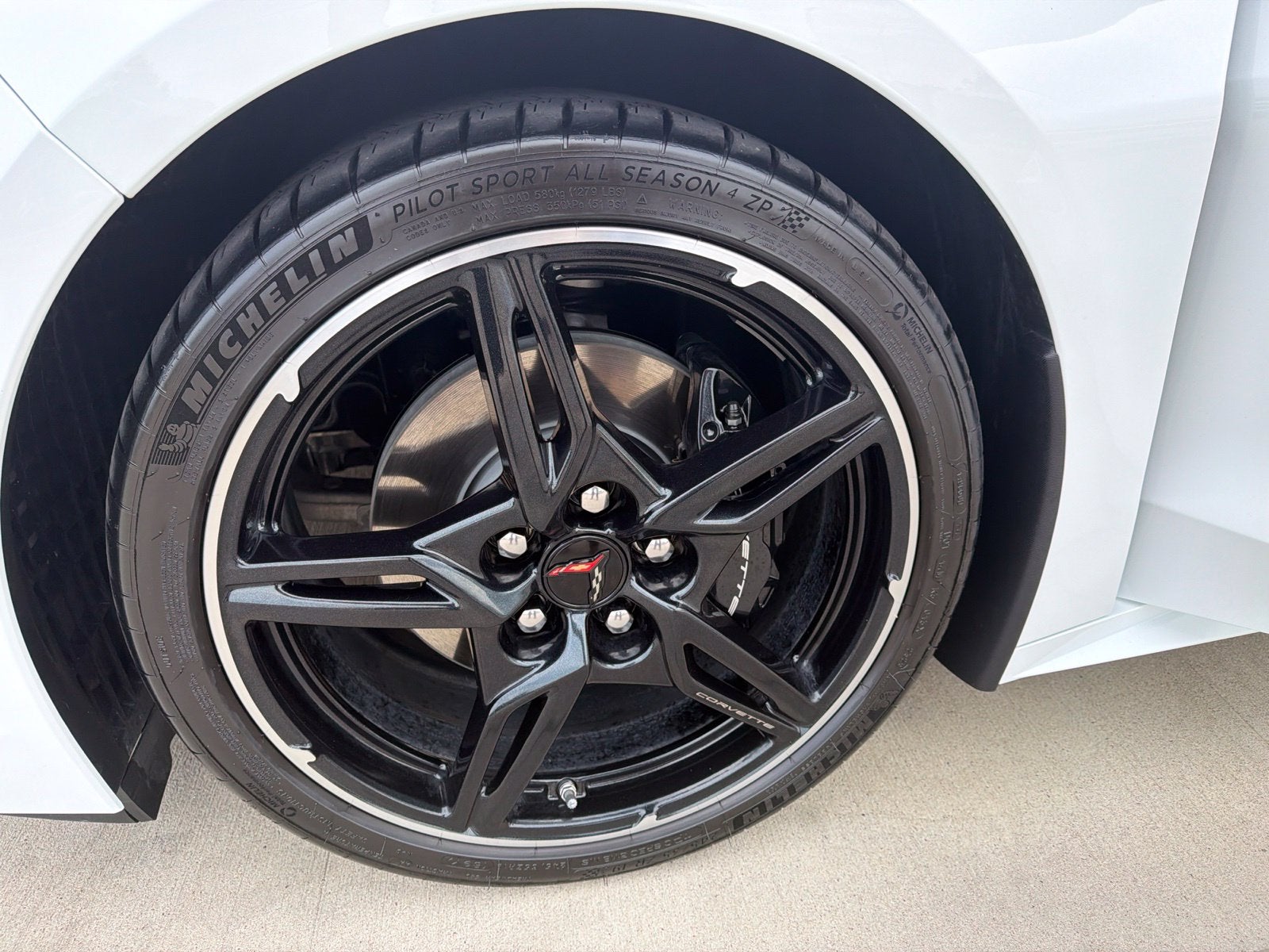2025 Chevrolet Corvette Stingray RWD Coupe 1LT