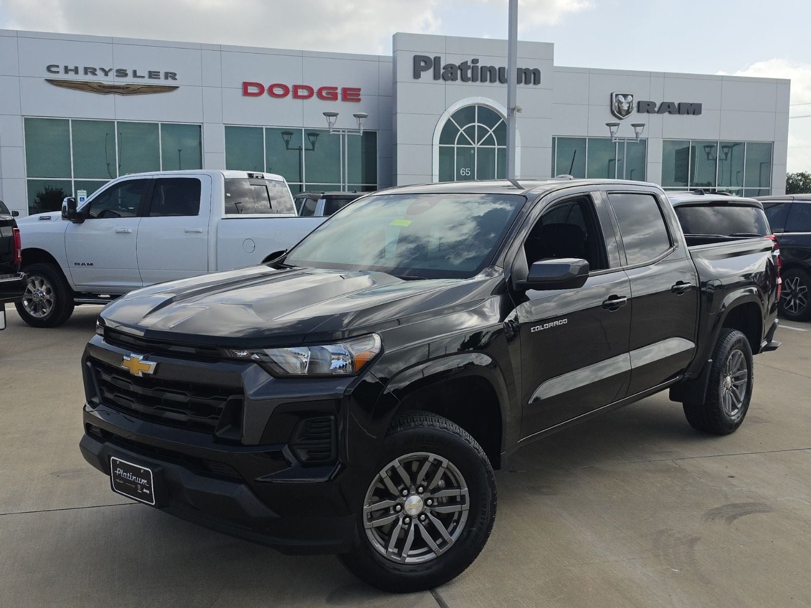 2023 Chevrolet Colorado 2WD Crew Cab Short Box LT