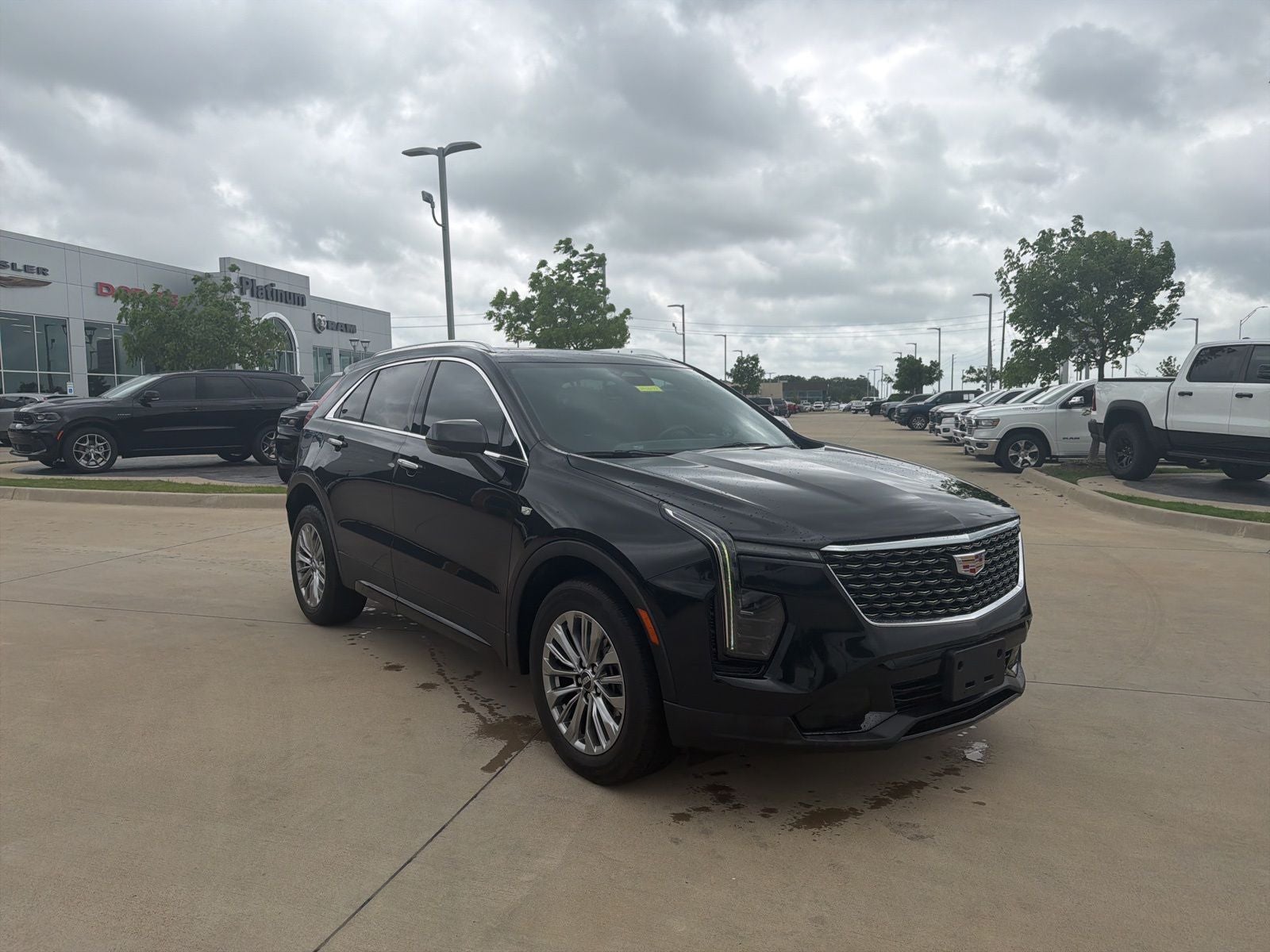 2024 Cadillac XT4 Premium Luxury