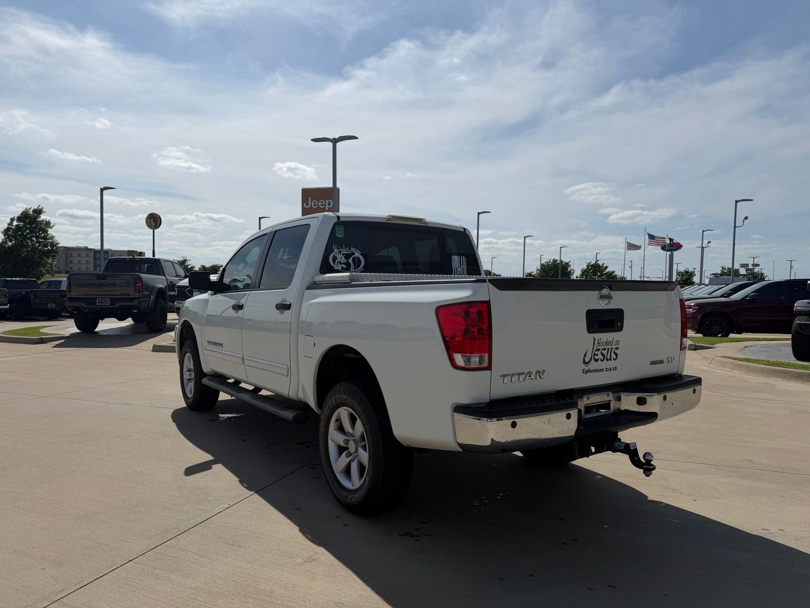 2014 Nissan Titan SV