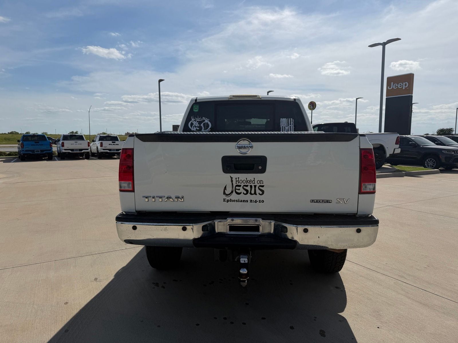 2014 Nissan Titan SV