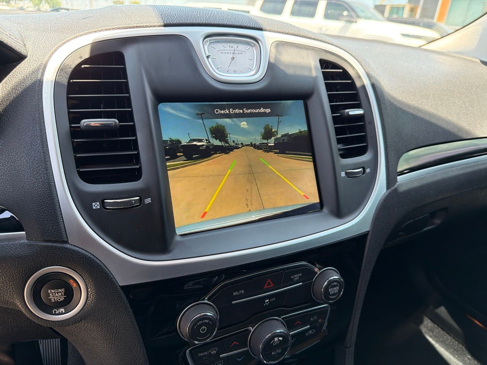 2023 Chrysler 300 Touring