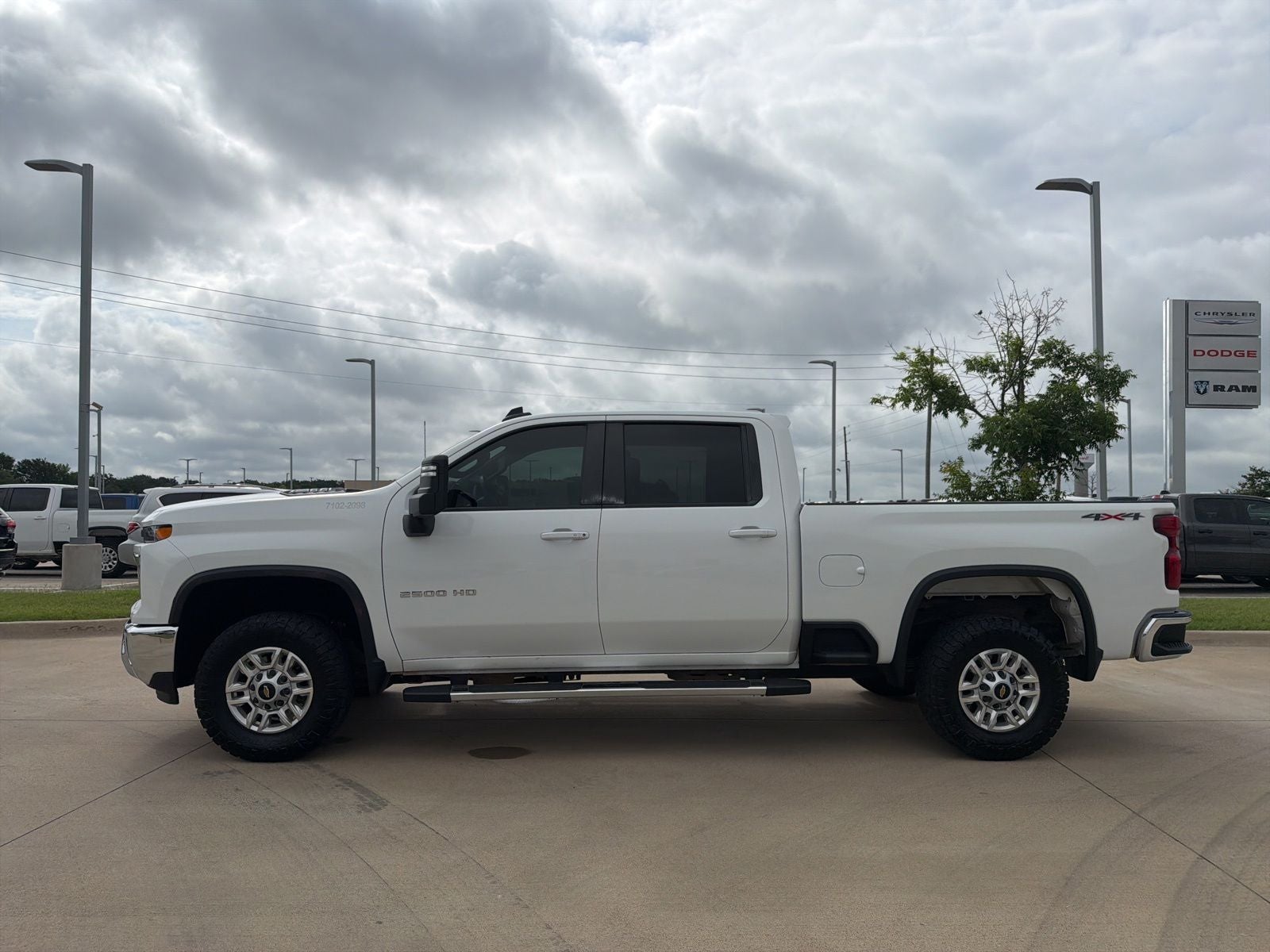 2024 Chevrolet Silverado 2500HD 4WD Crew Cab Standard Bed LT