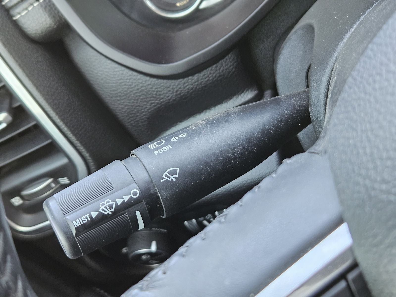 2023 RAM Ram 3500 Laramie Crew Cab 4x4 6'4' Box