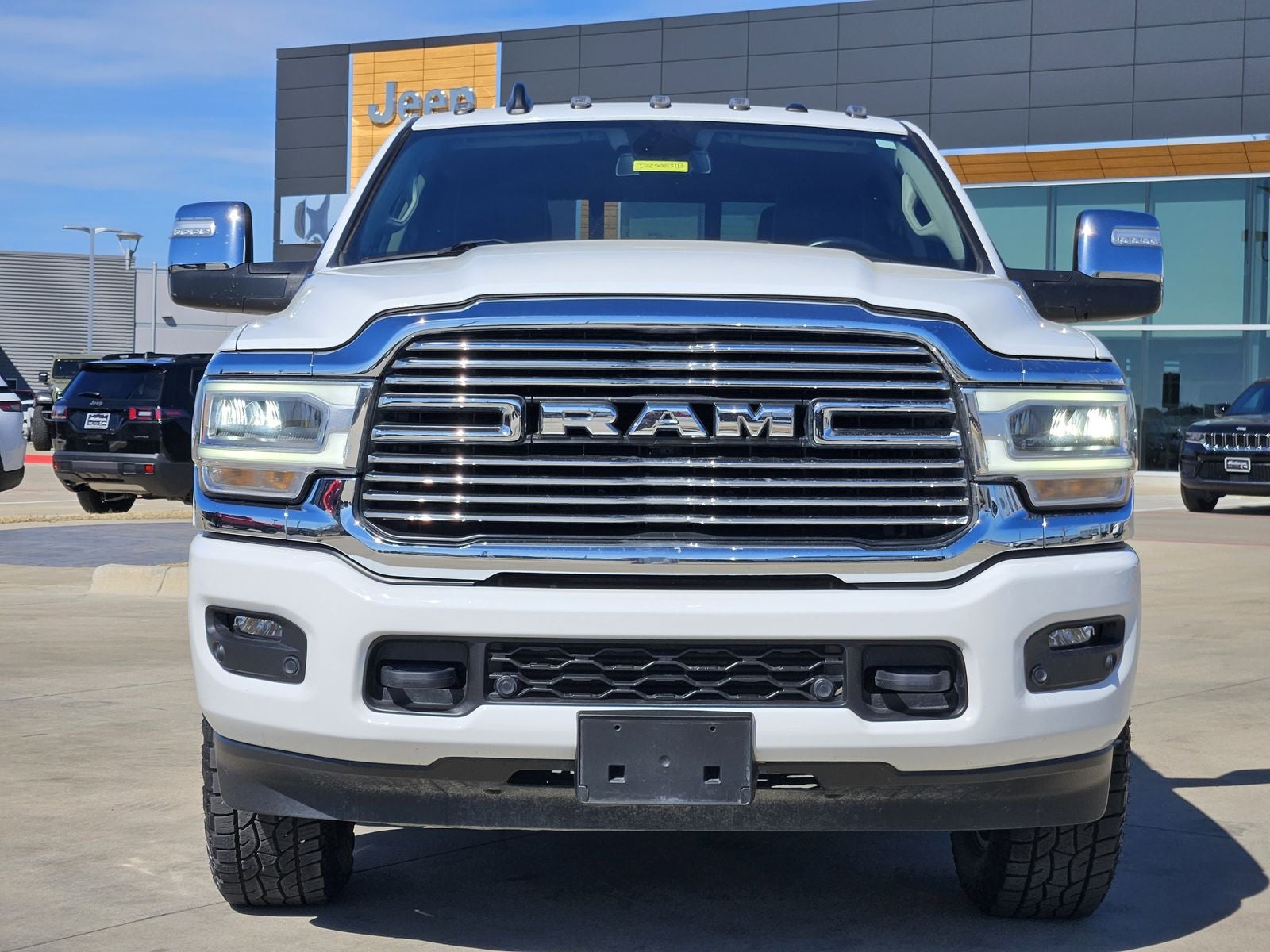 2023 RAM Ram 3500 Laramie Crew Cab 4x4 6'4' Box