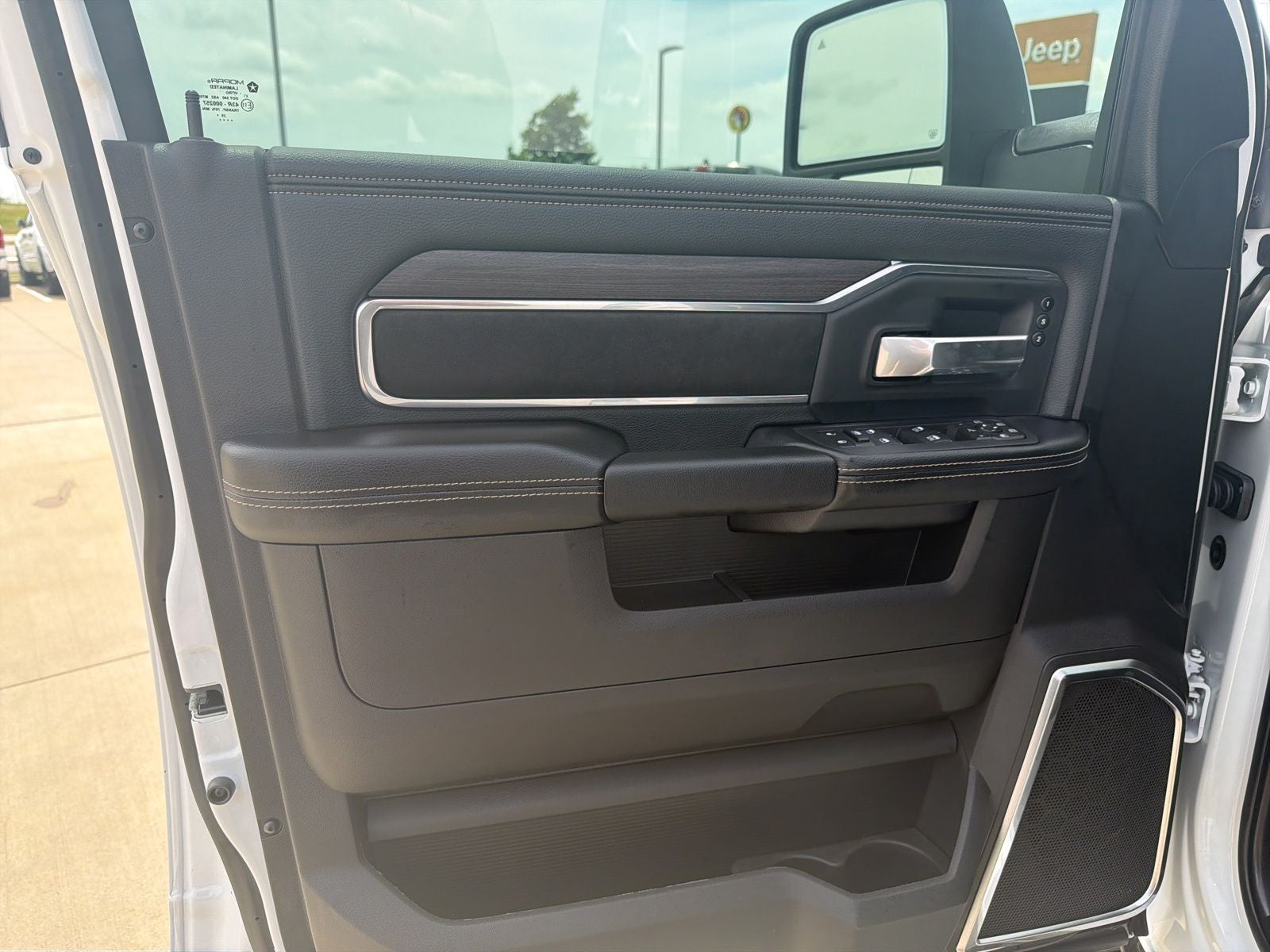 2026 RAM Ram 2500 Laramie Crew Cab 4x4 6'4' Box