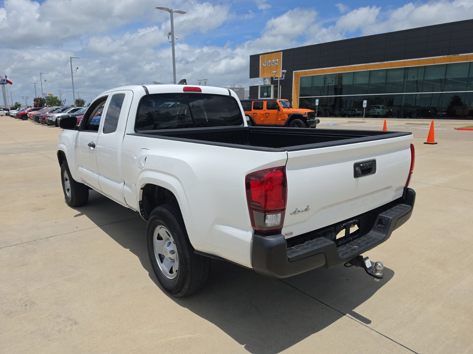 2020 Toyota Tacoma SR