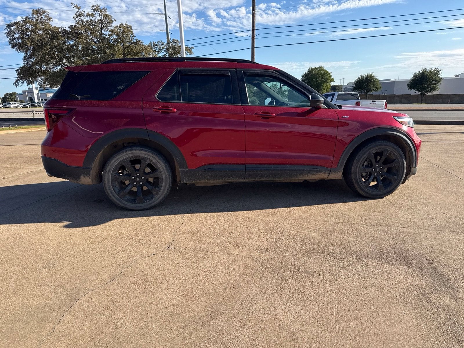2023 Ford Explorer ST-Line