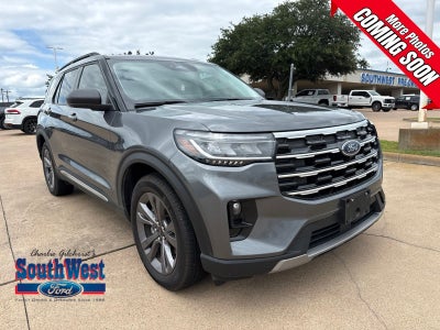 2025 Ford Explorer Active