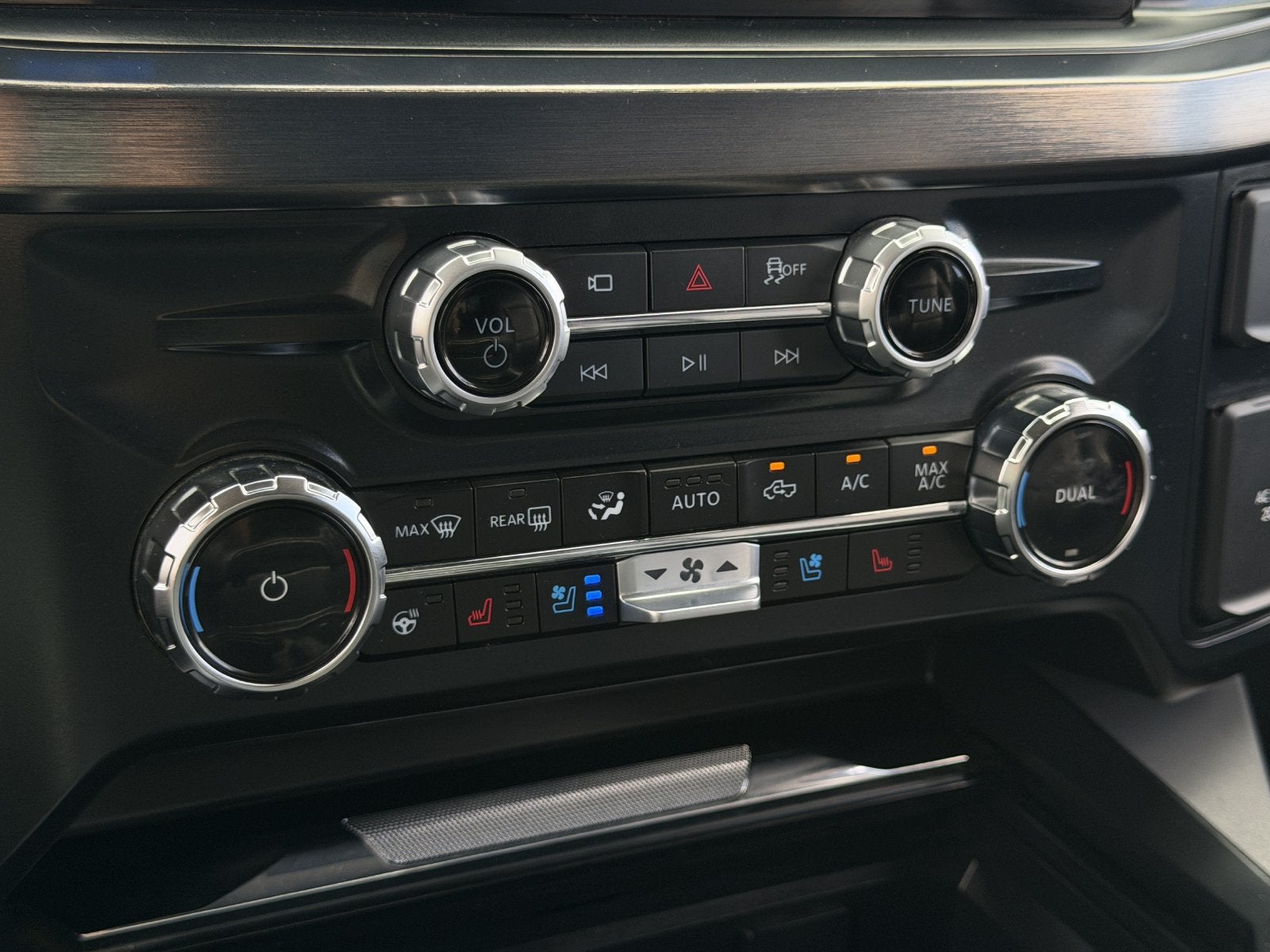 2025 Ford F-250SD Lariat Tremor
