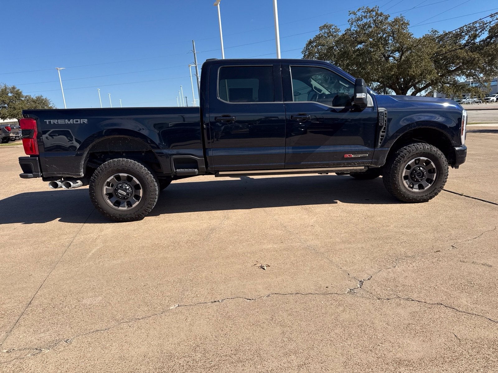 2024 Ford F-250SD Lariat Tremor