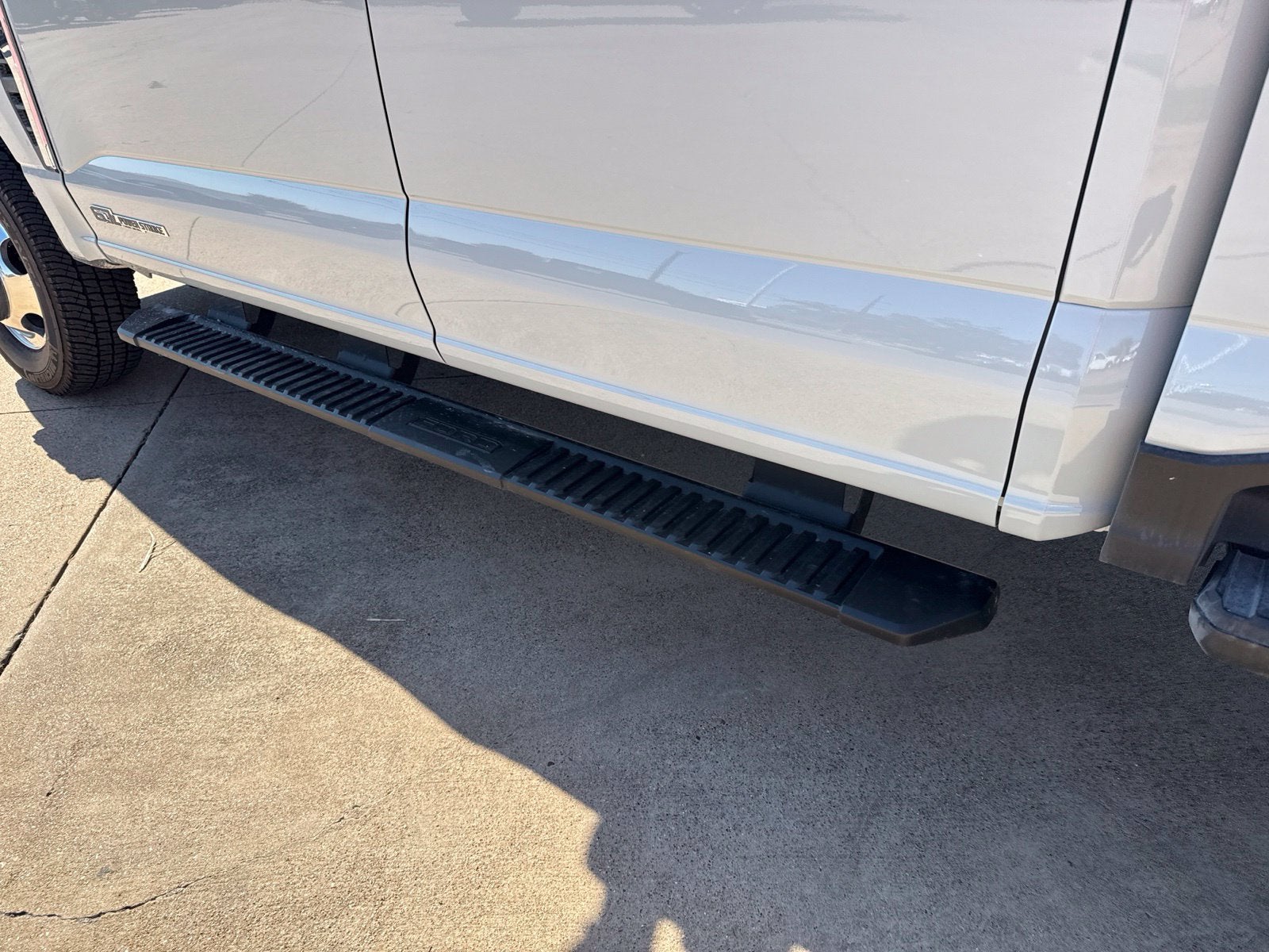 2026 Ford F-350SD Lariat DRW