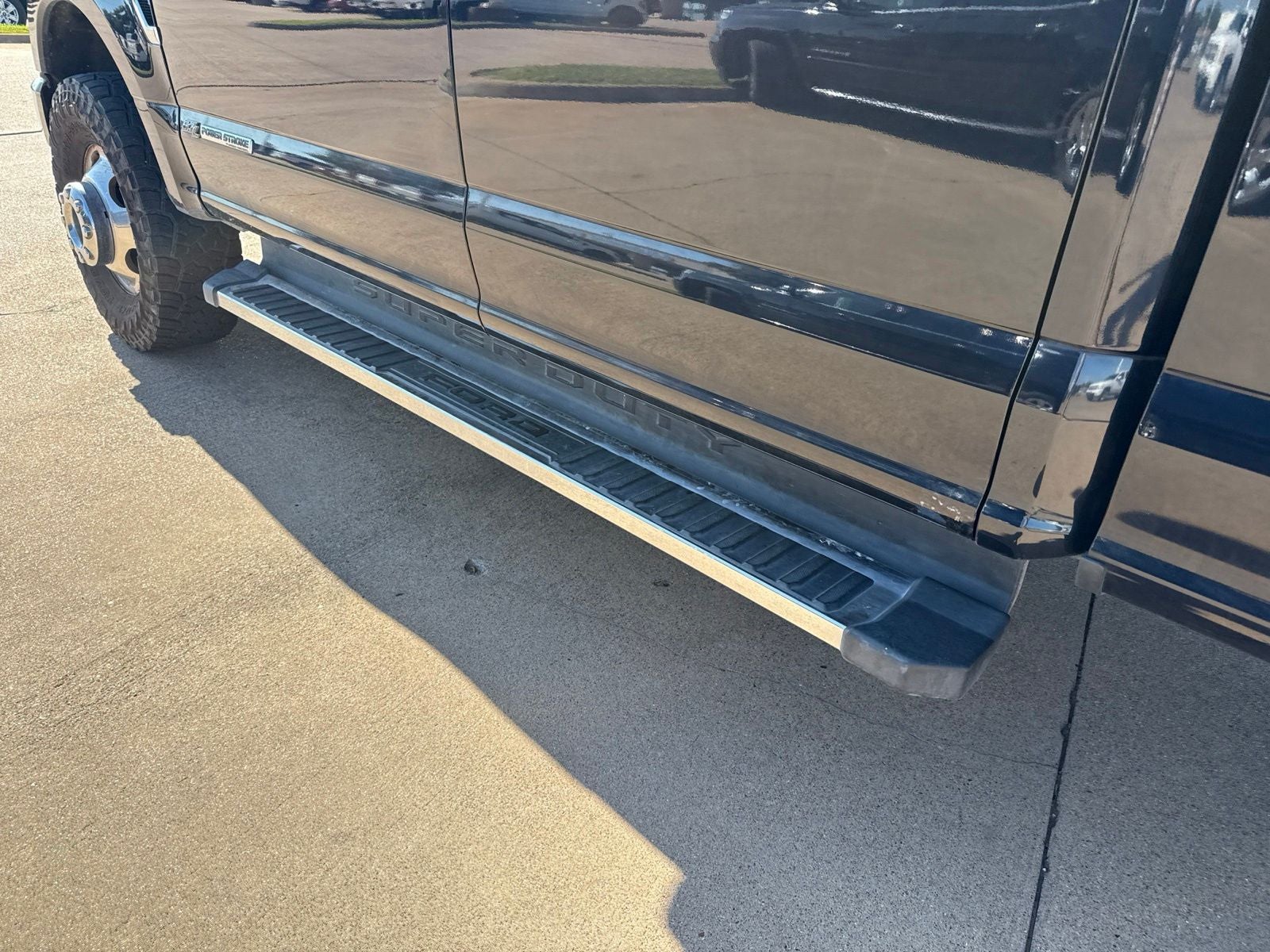 2022 Ford F-350SD Lariat DRW