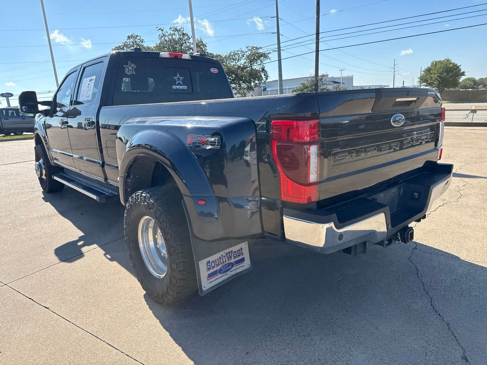 2022 Ford F-350SD Lariat DRW