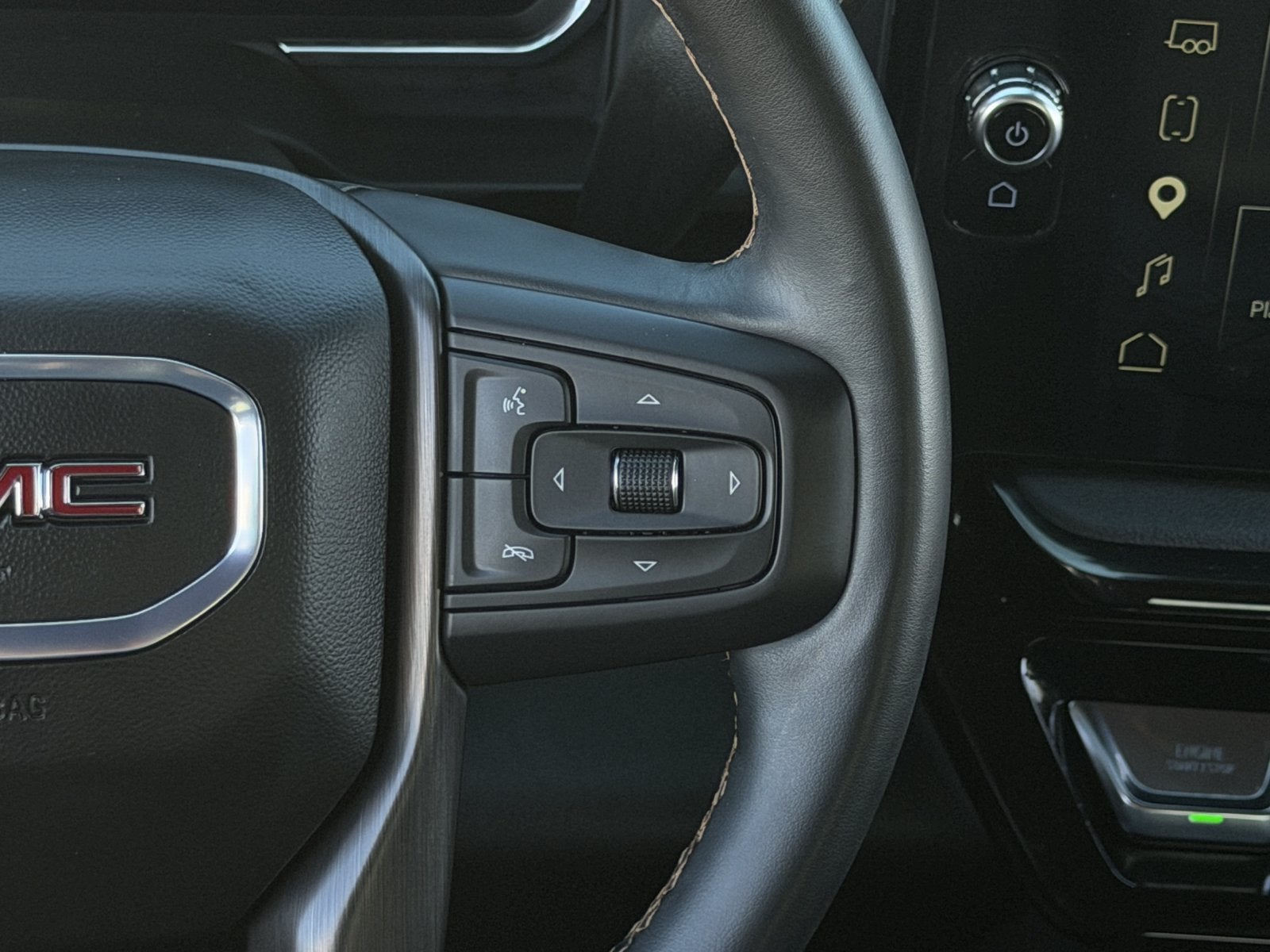 2025 GMC Sierra 3500HD AT4