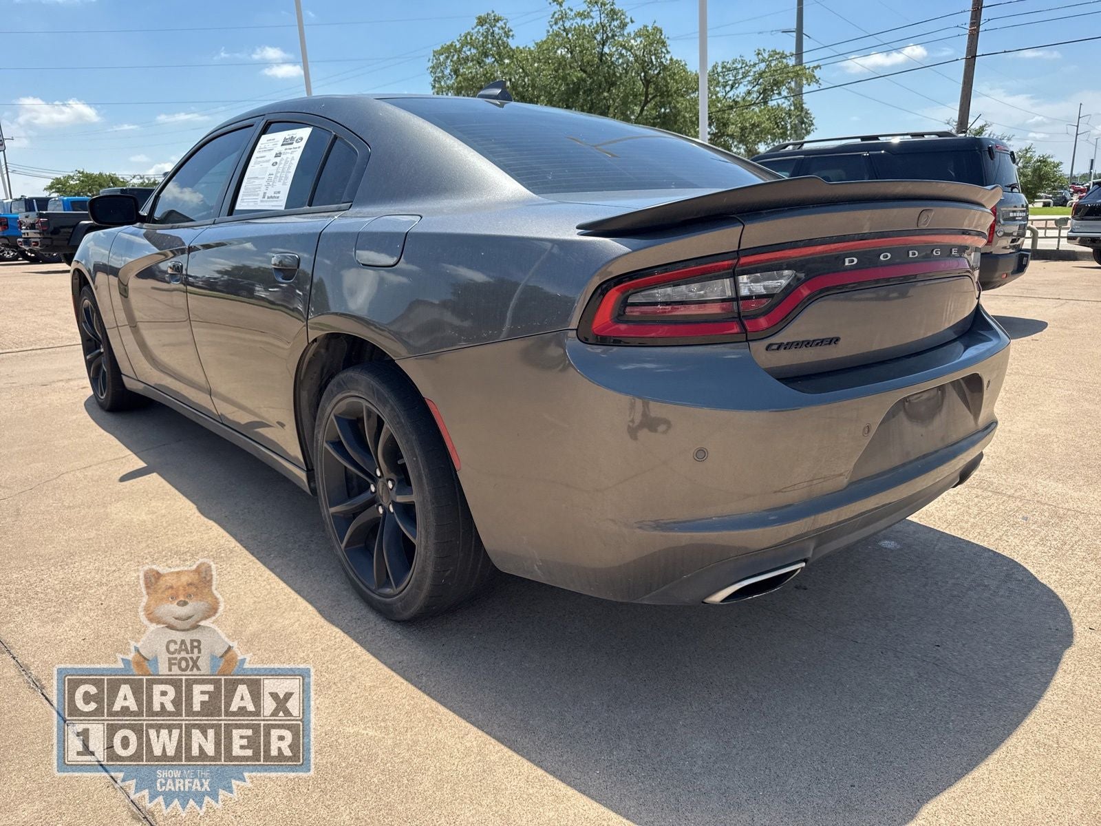 2016 Dodge Charger SXT