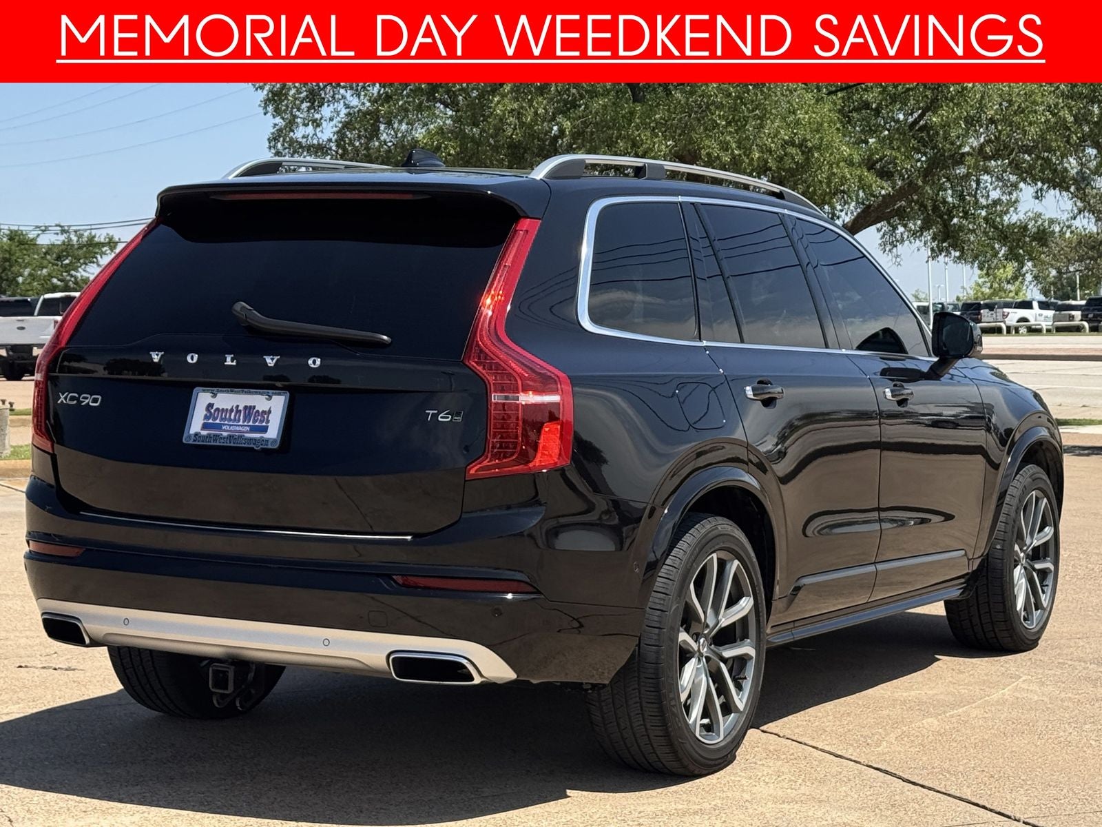 2019 Volvo XC90 T6 Momentum