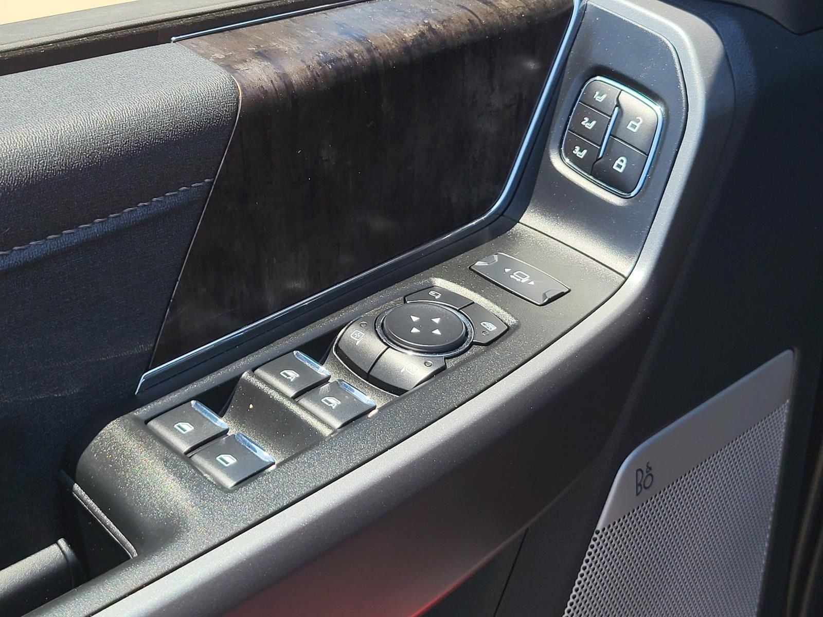 2025 Ford F-250SD Lariat