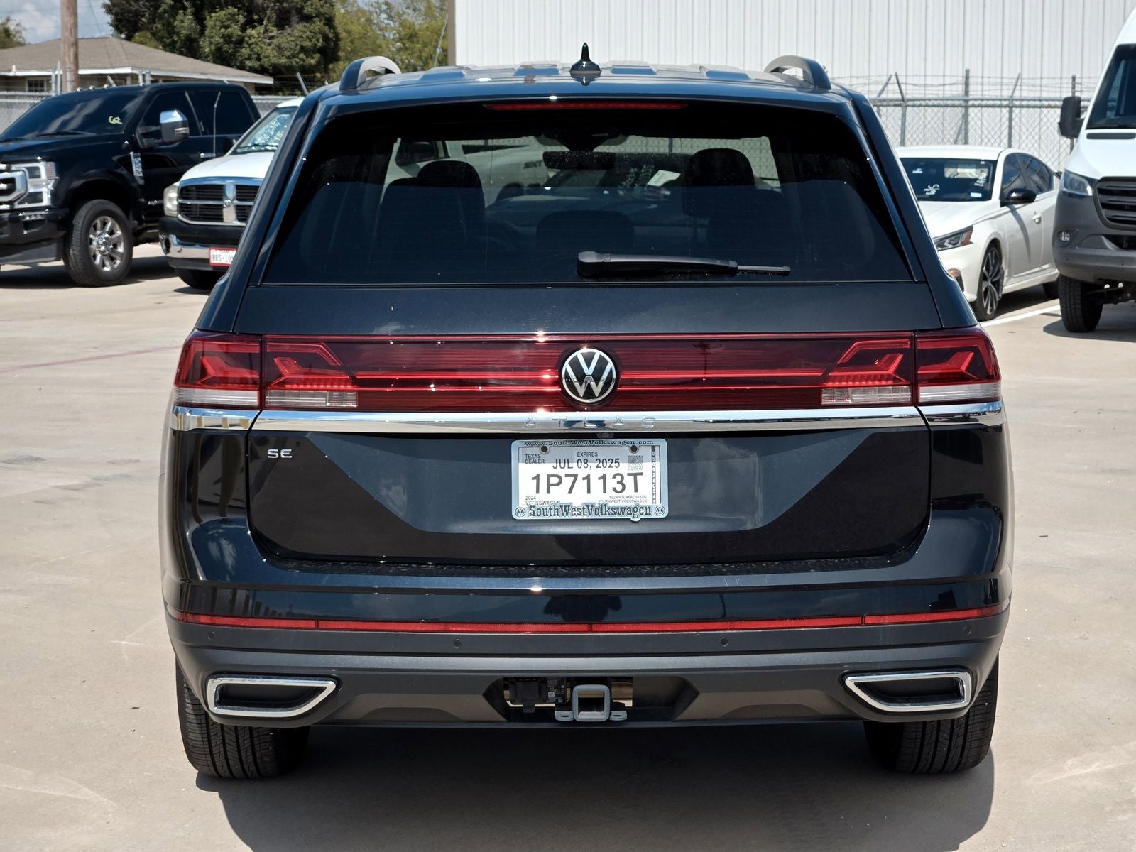2024 Volkswagen Atlas 2.0T SE w/Technology