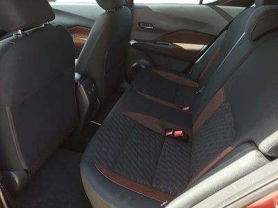 2021 Nissan Kicks SR