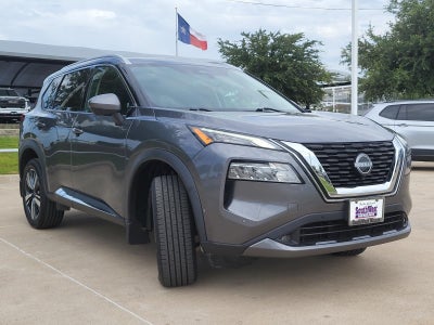 2022 Nissan Rogue SL