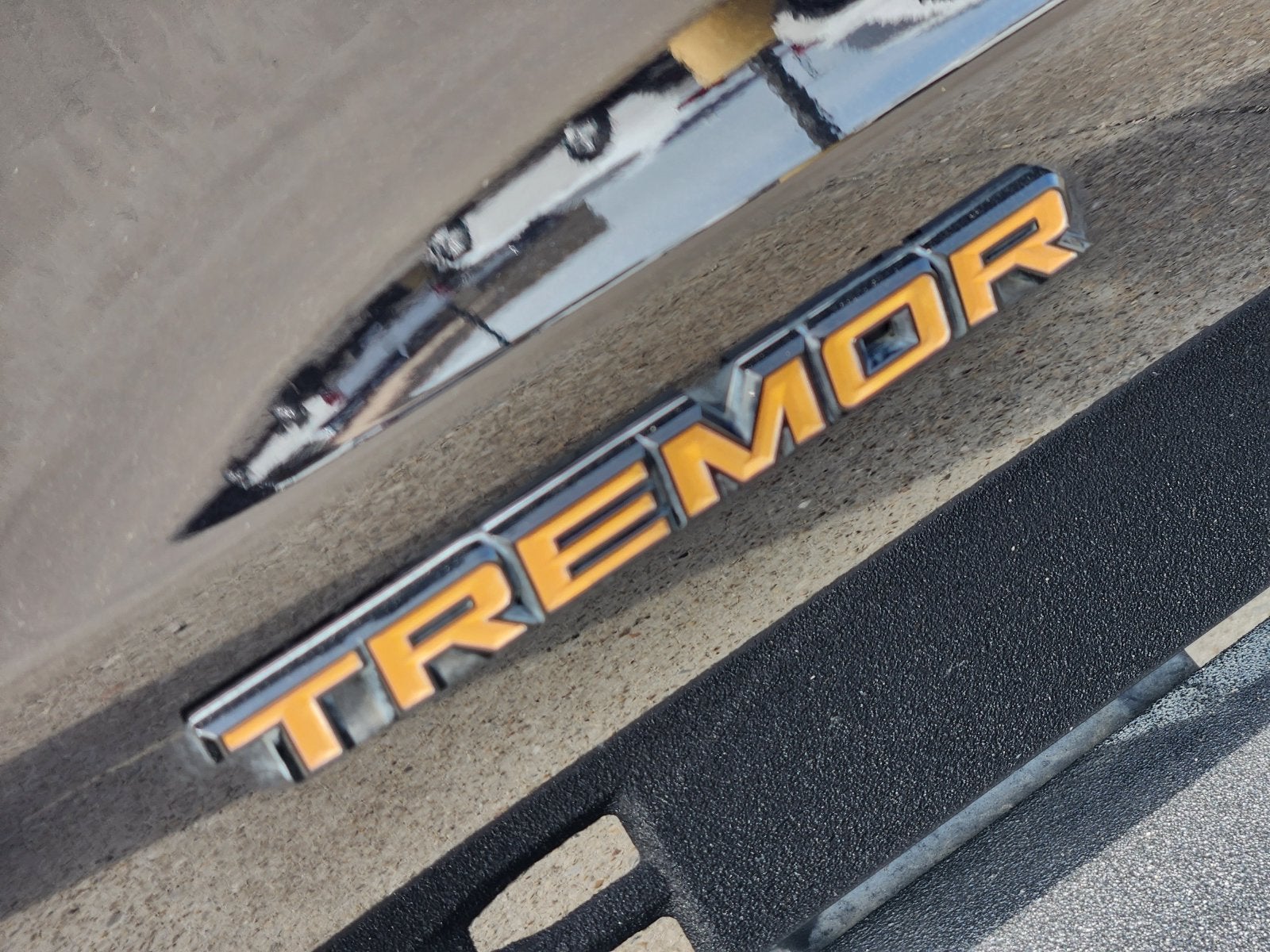 2025 Ford Expedition Tremor