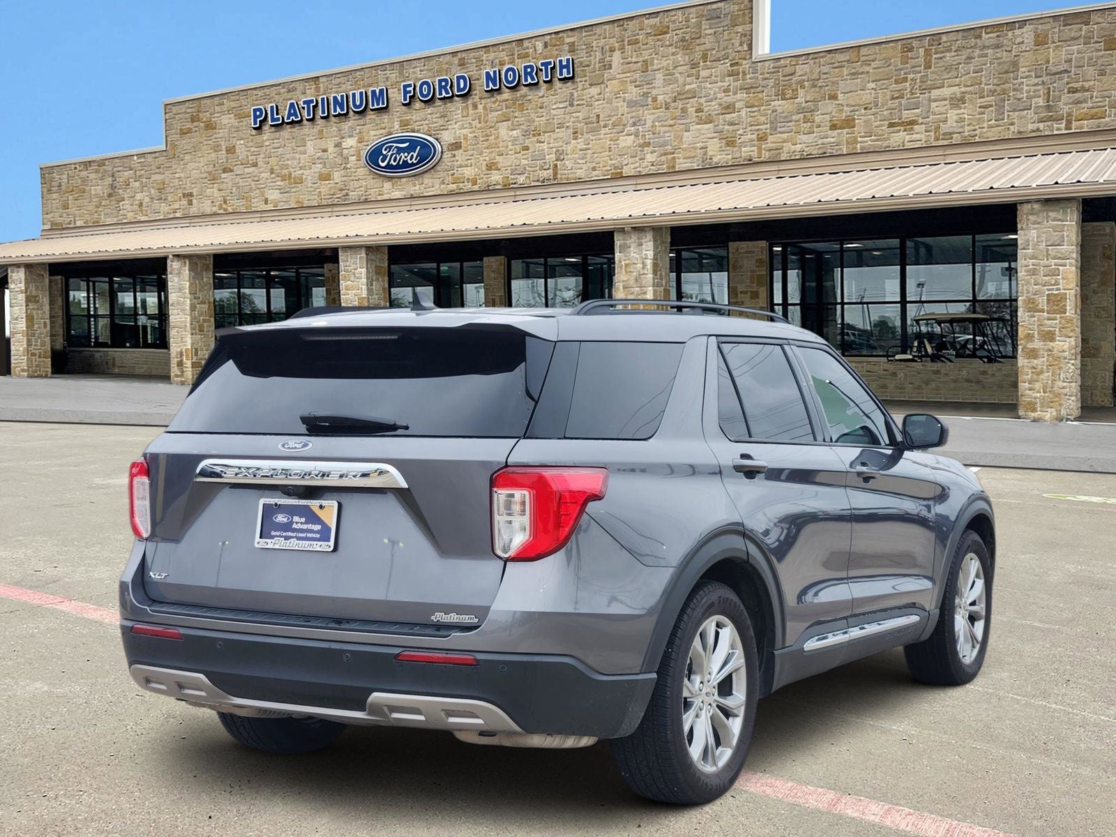 2022 Ford Explorer XLT