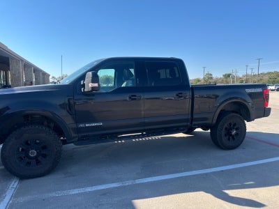 2022 Ford F-250SD Lariat