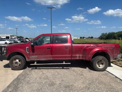 2022 Ford F-350SD XLT DRW