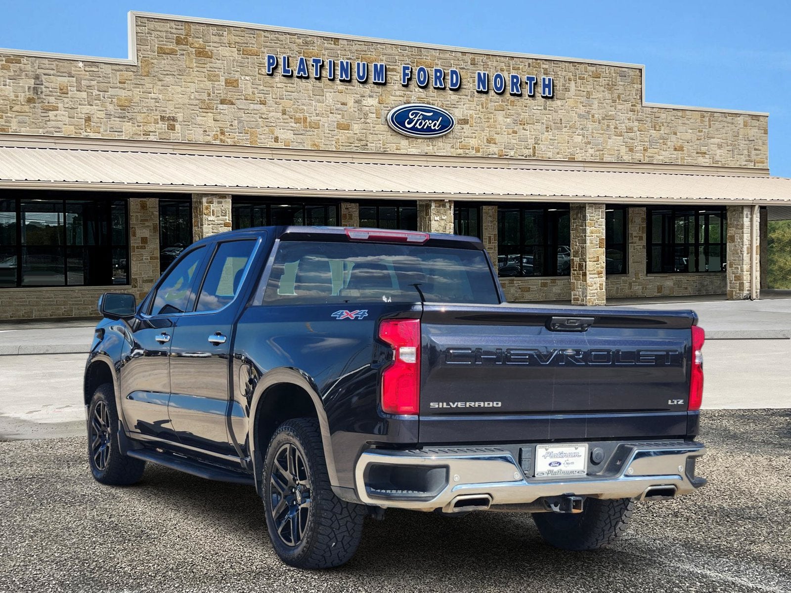 2023 Chevrolet Silverado 1500 LTZ