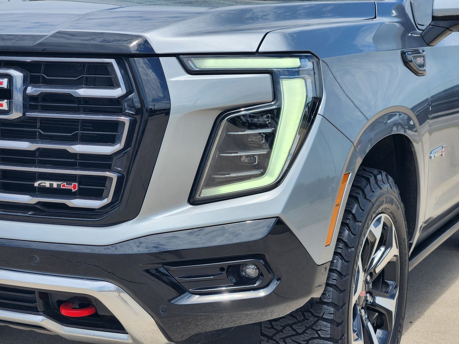 2025 GMC Yukon AT4