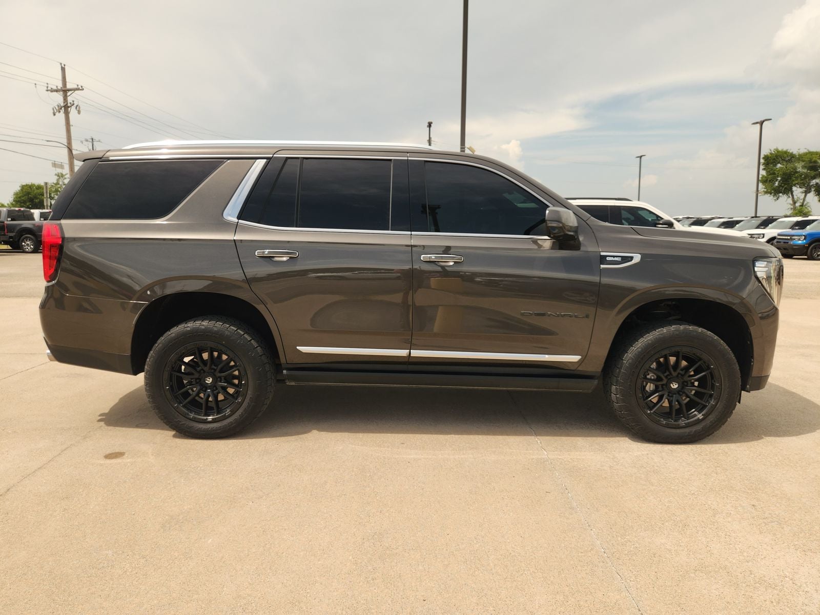 2021 GMC Yukon Denali