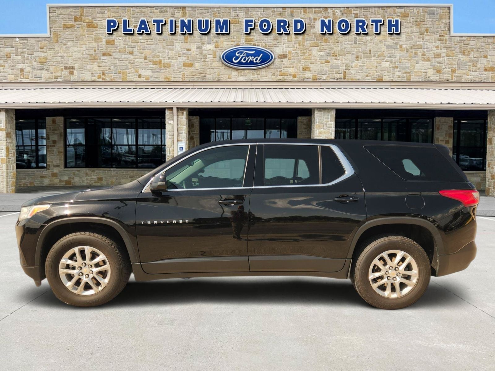 2021 Chevrolet Traverse LS