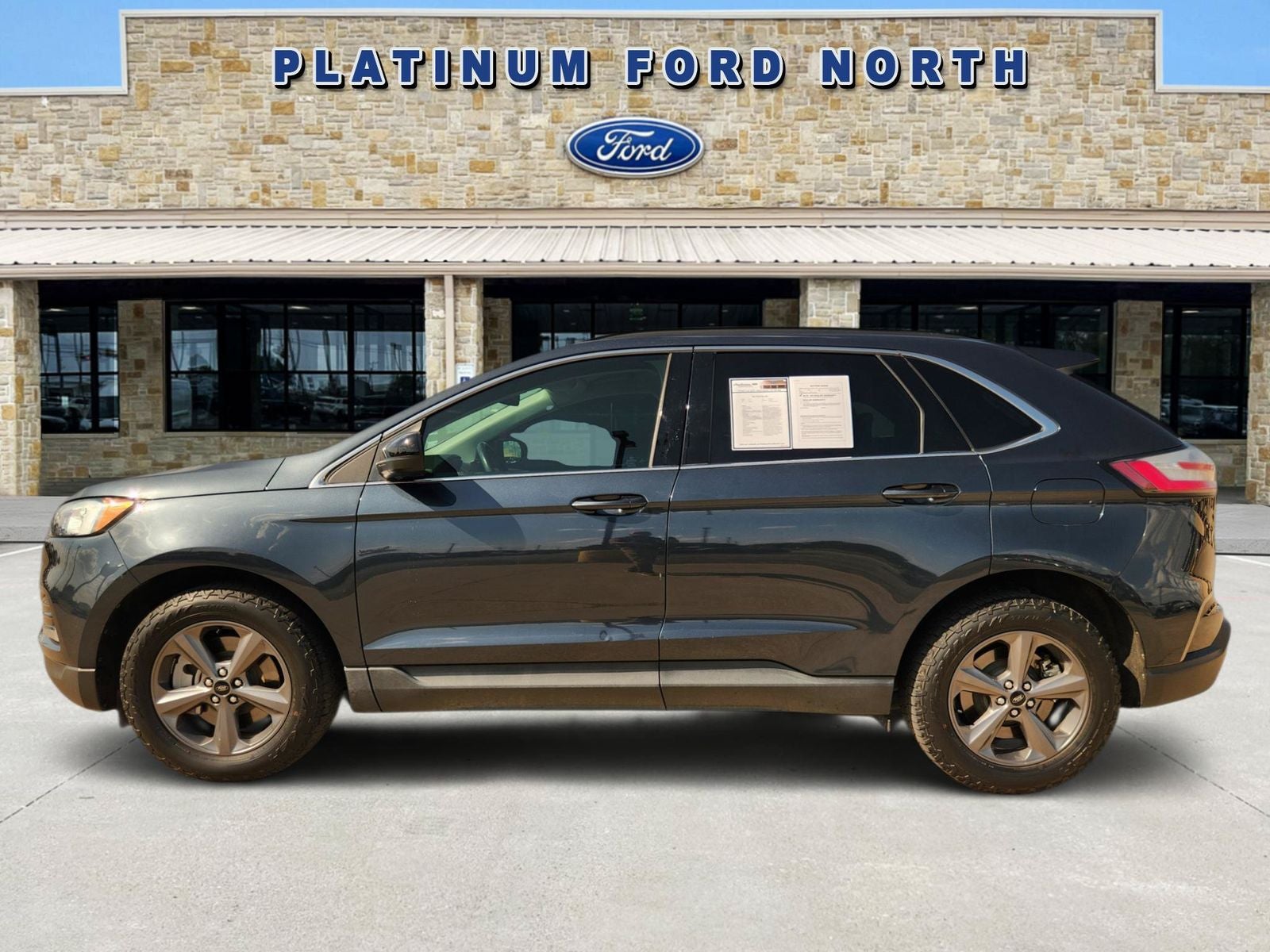 2022 Ford Edge SEL