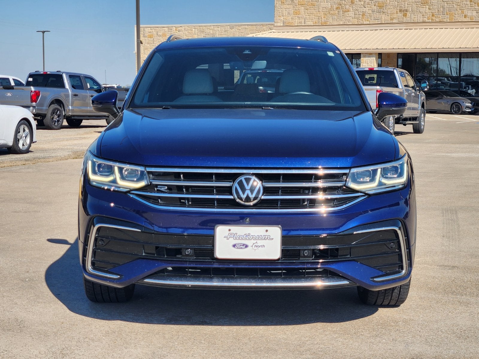 2024 Volkswagen Tiguan 2.0T SEL R-Line